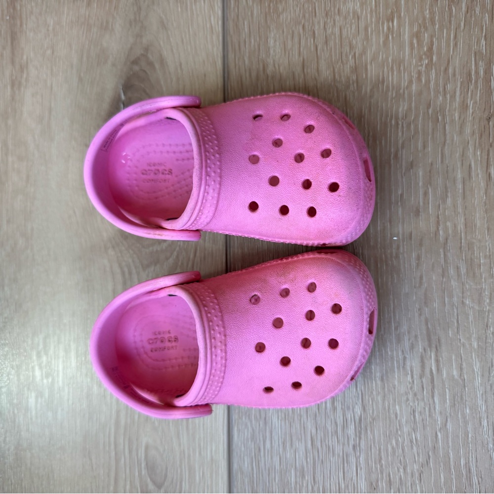 CROCS Pink Water Shoes with Ventilation Holes